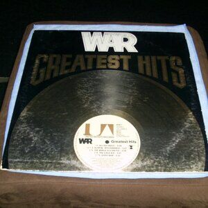 War - Greatest Hit - vinyl album